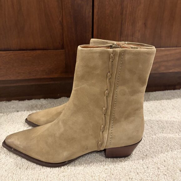 New Lucky Brand Shakell Suede Leather Ankle Boots Western Snip Toe Women's 7.5M - Picture 10 of 10